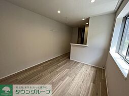 フラットＫ2 202 2階1LDKのリビング/ダイニング