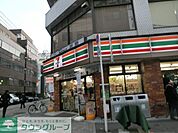 セブンイレブン 295m