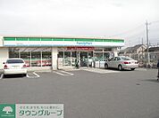 ファミリーマート武蔵野中町新道店 徒歩3分。コンビニ 210m