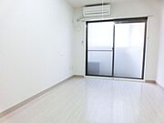 洋室7.3帖