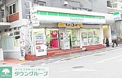 ファミリーマート市谷田町店 徒歩6分。コンビニ 430m