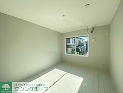 スターティス六実 104 1階1Kのリビング/ダイニング