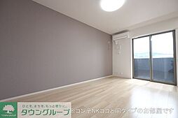 ヤングウッズ柏の葉I 202 2階1LDKのリビング/ダイニング