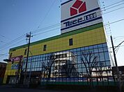 ヤマダ電機 722m