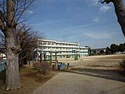 六実第3小学校 110m