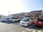 セブンイレブン松戸三ケ月店 徒歩6分。コンビニ 420m