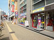 ブックオフ松戸駅西口店 511m