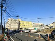 三郷中央総合病院 1000m