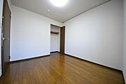 クローゼット付洋室