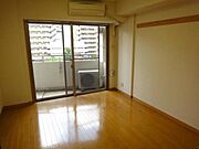 広々洋室　フローリング　エアコン完備