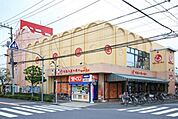 ベニースーパー佐野店 2026m