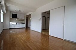 ブルックイーストマンション 3階2LDKのリビング/ダイニング