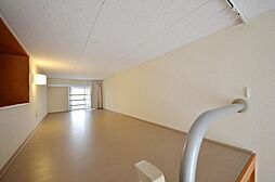 レオパレス立野 3階1Kのリビング/ダイニング