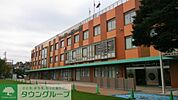 三鷹市立第三小学校 徒歩16分。小学校 1280m