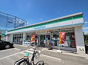 ファミリーマート東村山栄町店 562m