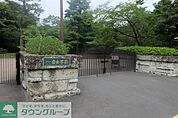 私立自由学園初等部 徒歩5分。小学校 400m
