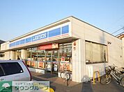 ローソン西東京北原店 徒歩9分。コンビニ 680m