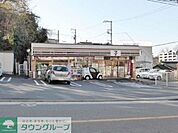 セブンイレブン横浜鶴見東寺尾3丁目店 徒歩7分。コンビニ 530m