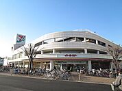 ニトリデコホームイトーヨーカドー川崎港町店 徒歩20分。ホームセンター 1550m