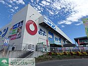 ホームセンターコーナン港北ニュータウン店 2010m