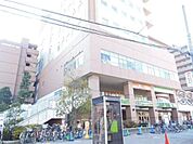 ルリエ新川崎 600m