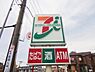 周辺：セブンイレブン 765m