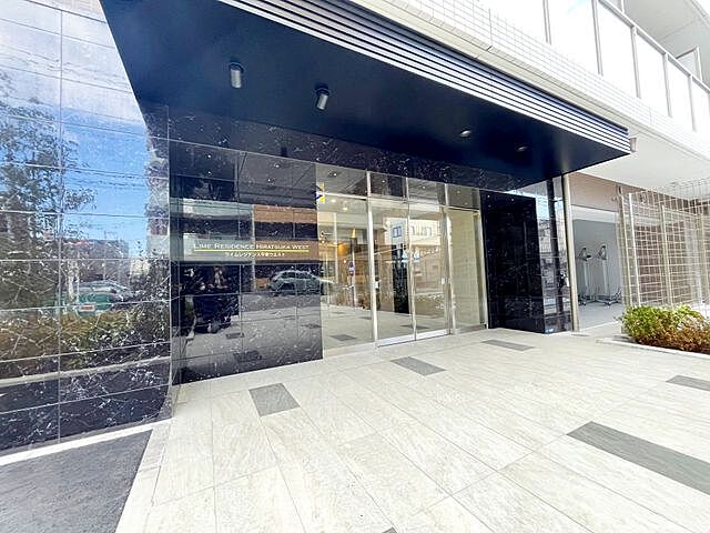 エントランス