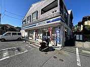 ローソン鎌倉名越店 徒歩6分。 410m