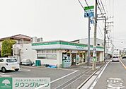 ファミリーマートサンズ戸塚深谷町店 徒歩8分。コンビニ 620m