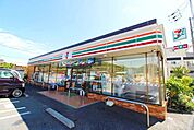 セブンイレブン鎌倉岩瀬店 徒歩6分。 430m