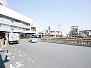 入間市駅 1050m