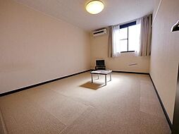 西武池袋線 飯能駅 バス15分 丙新田下車 徒歩5分の賃貸アパート 2階1Kのリビング/ダイニング