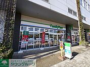 ファミリーマート狭山市駅東口店 510m