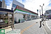 ファミリーマート東飯能駅西口店 1085m
