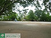 東部公園 徒歩11分。その他 840m