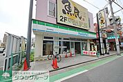 ファミリーマート西所沢駅前店 徒歩10分。コンビニ 770m