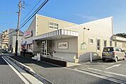 ジョナサン入間店 292m