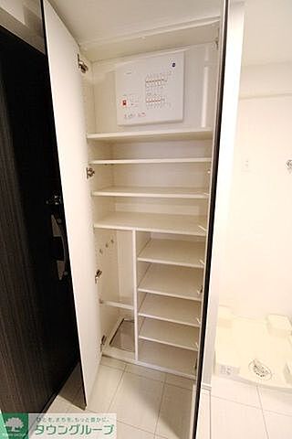 収納