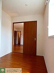 フロール大谷田 2階1LDKのリビング/ダイニング