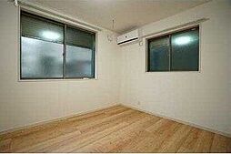 グランドール足立 1階1Kのリビング/ダイニング