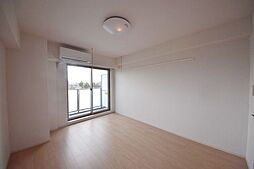 つくばエクスプレス 六町駅 徒歩28分の賃貸マンション 4階1Kのリビング/ダイニング