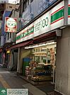 ローソンストア100千住中居町店 徒歩3分。 220m