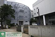 東京芸術大学千住キャンパス 徒歩7分。大学・短大 550m