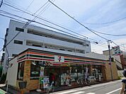 セブンイレブン 270m