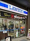 ローソン足立六町四丁目店 徒歩6分。 460m