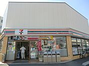セブンイレブン 353m