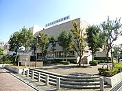 梅田図書館 640m