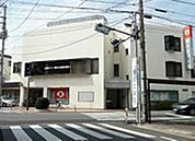朝日信用金庫千住支店 443m