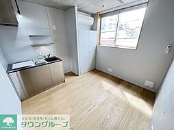 ＰＡＳＥＯ　ＳＡＮＧＥＮＪＡＹＡ　ＥＡＳＴ　ＷＥＳ W202 2階ワンルームのリビング/ダイニング