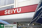 西友下高井戸店 徒歩2分。スーパー 130m